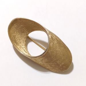 Vintage Signed Kramer Loop Brooch